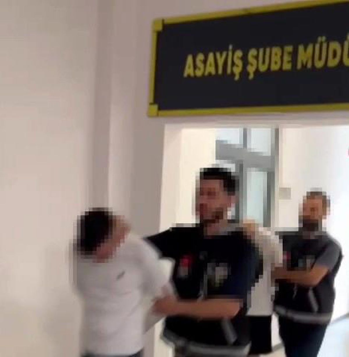 Darıca'da iş yeri saldırısının azmettiricileri yakalandı.
