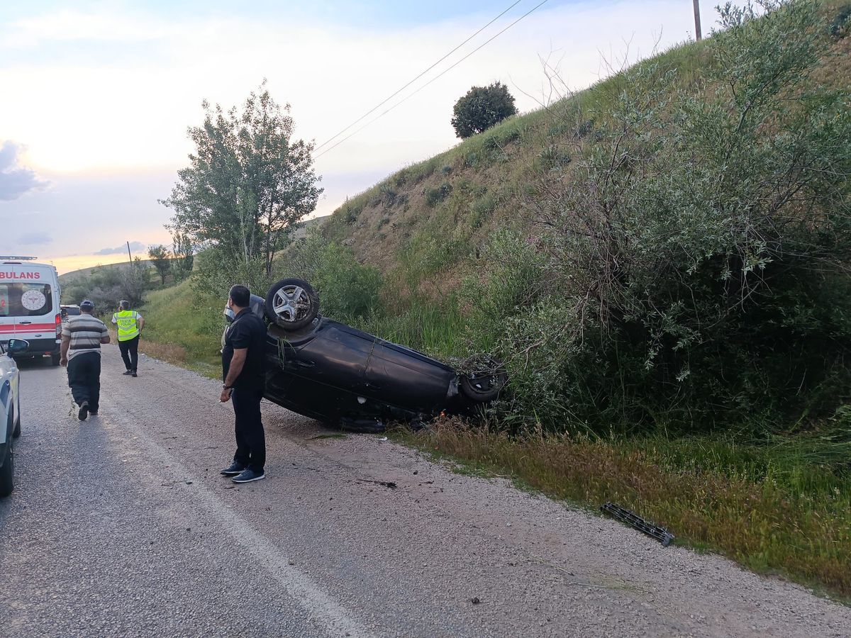 Malatya'da kontrolden çıkan otomobil devrildi: 1 yaralı