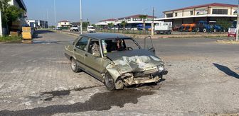 Nazilli'de iki otomobilin çarpıştığı kazada 3 kişi yaralandı