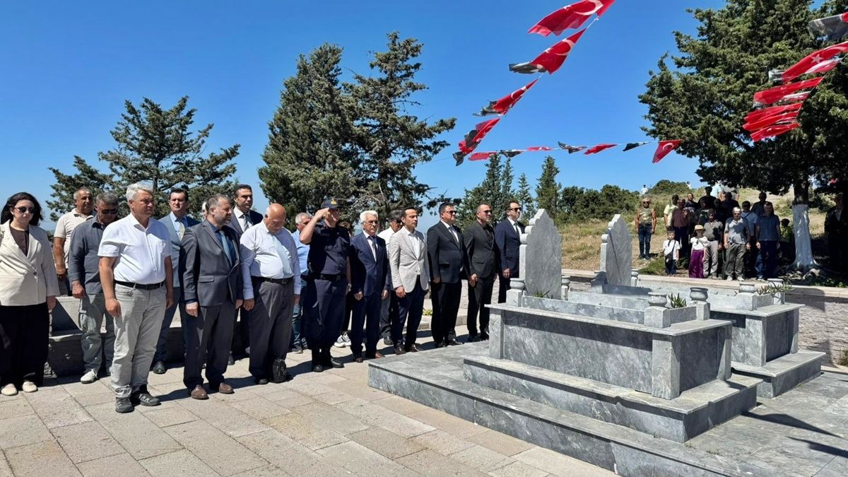 Rumeli Fatihi'nin komutanı Ece Bey kabri başında anıldı