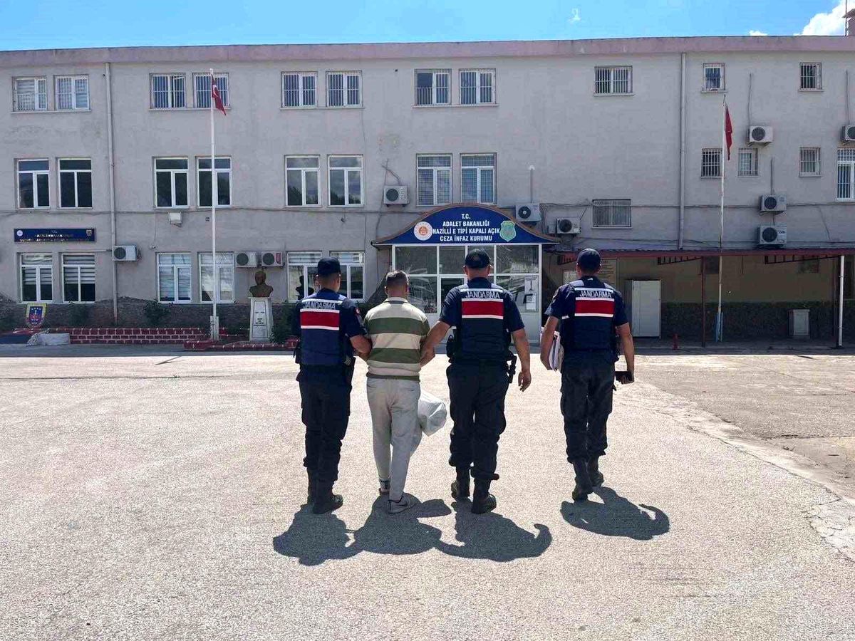Söke ve Karacasu'da aranan şahıslar yakalandı