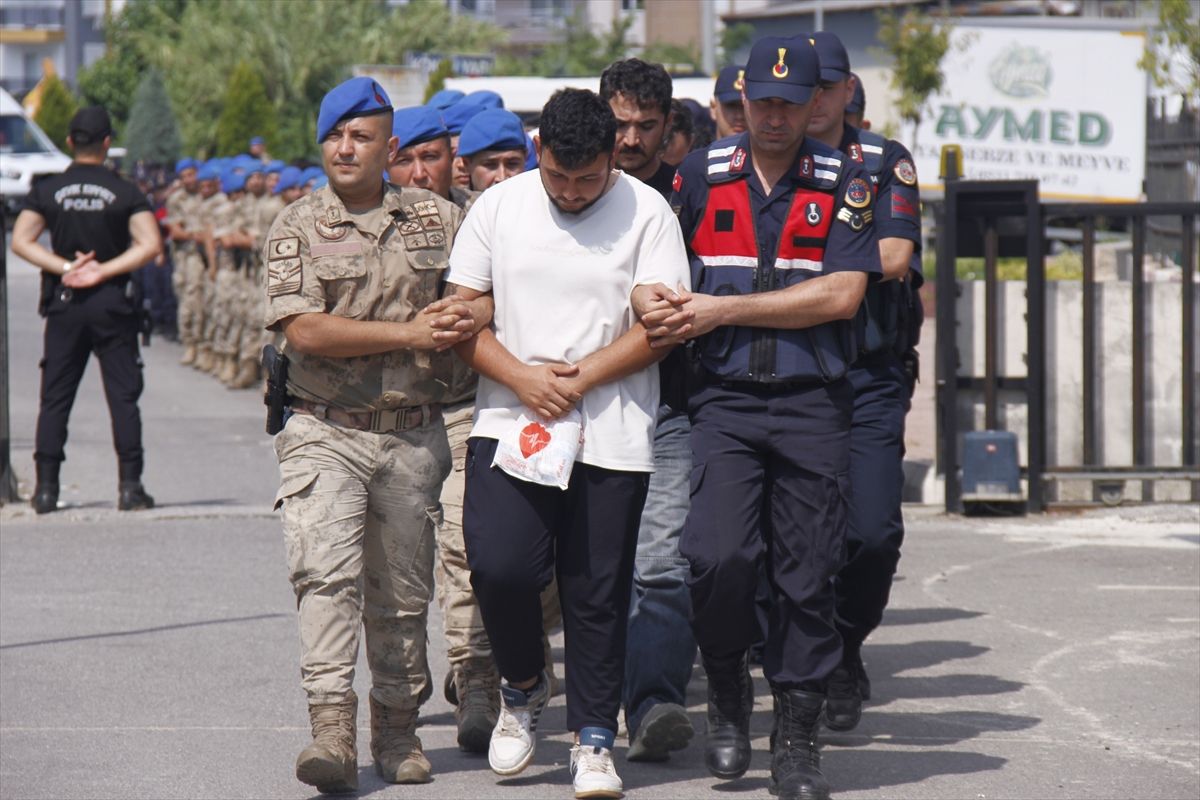 Antalya merkezli 27 ilde yasa dışı bahis operasyonunda 68 şüpheli adliyeye sevk edildi