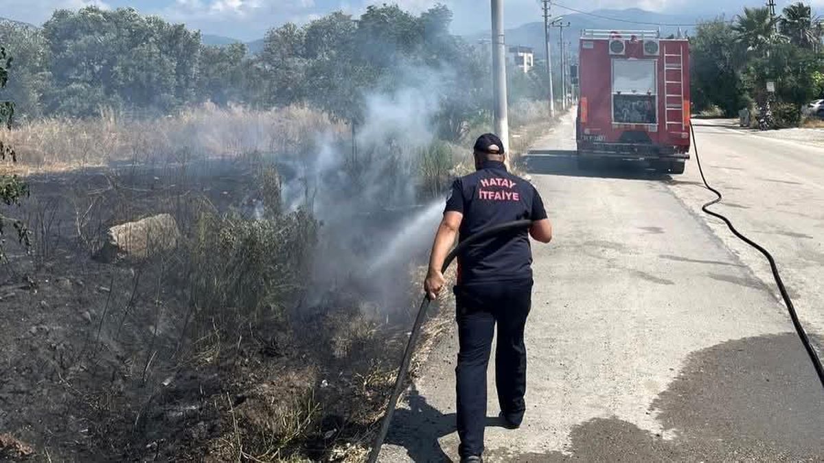 Arsuz'da bahçe yangını