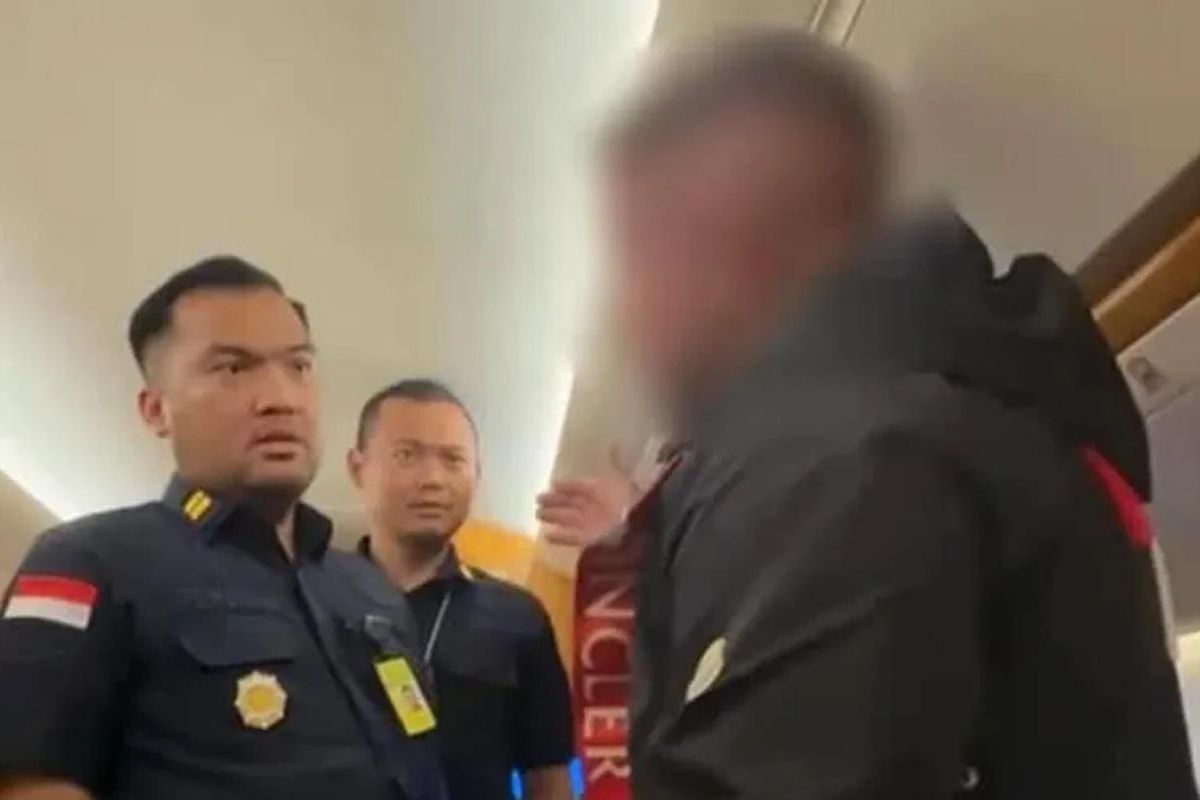 Uyuşturucu baronu Angelo Pandeli'nin Bali'de yakalanmasına ilişkin haber.