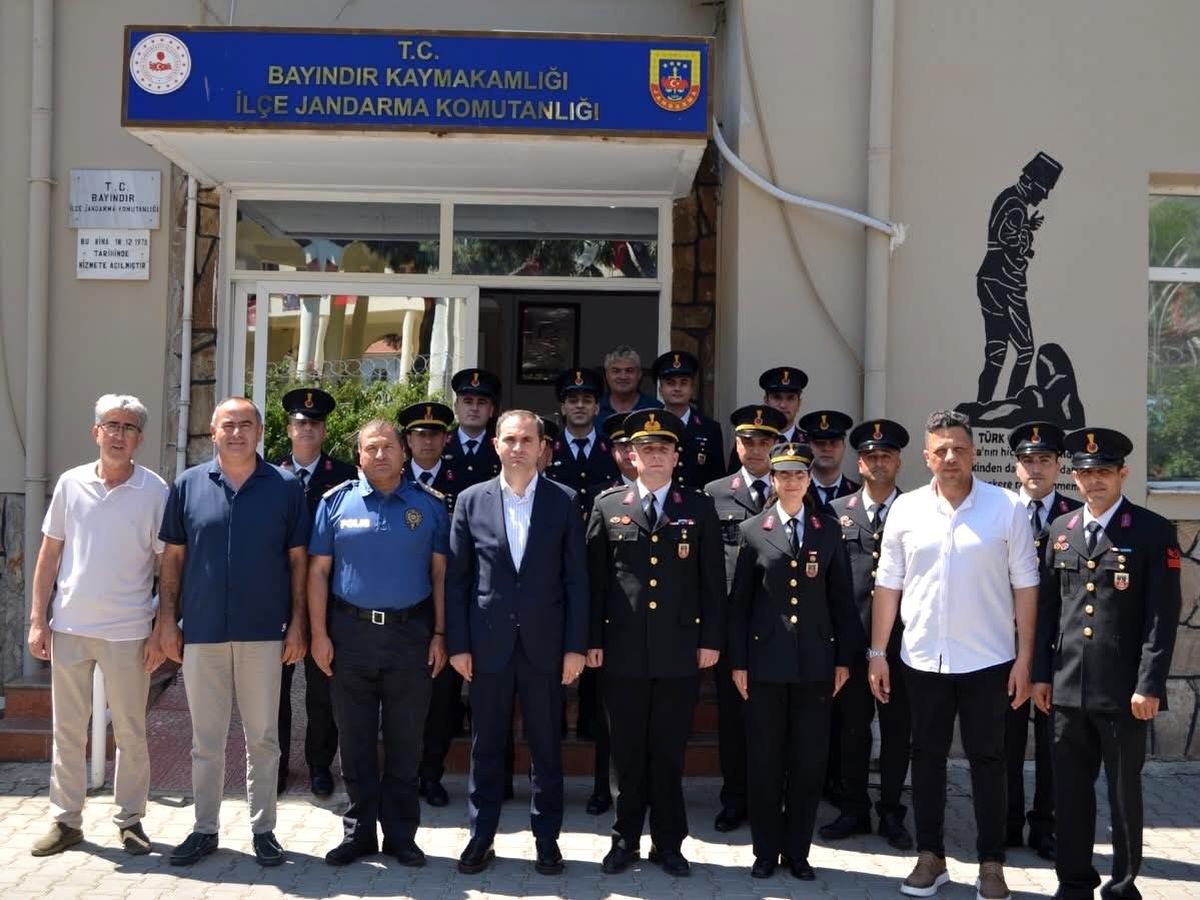 Bayındır Kaymakamı Mete'den Jandarma'ya kuruluş yıl dönümü ziyareti