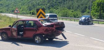 Bolu'da iki otomobilin çarpıştığı kazada 1 kişi öldü, 1 kişi yaralandı