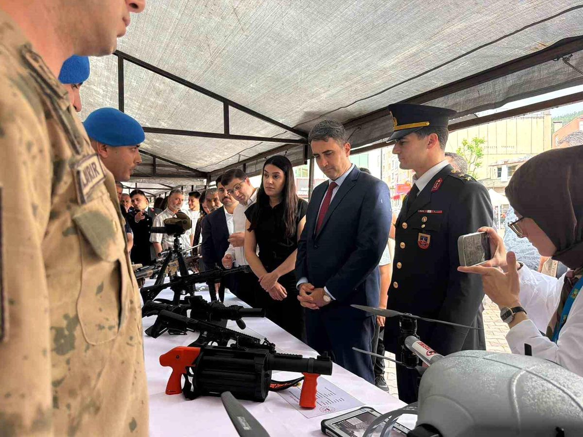 Bucak'ta Jandarma 187. Yılını Coşkuyla Kutladı