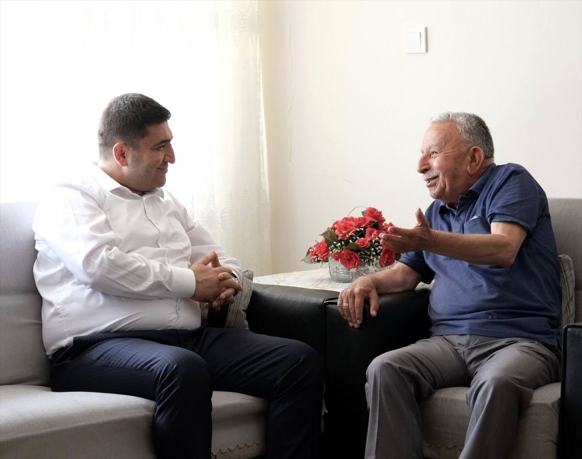 Güdül Belediye Başkanı Doğanay'dan ev ziyaretleri