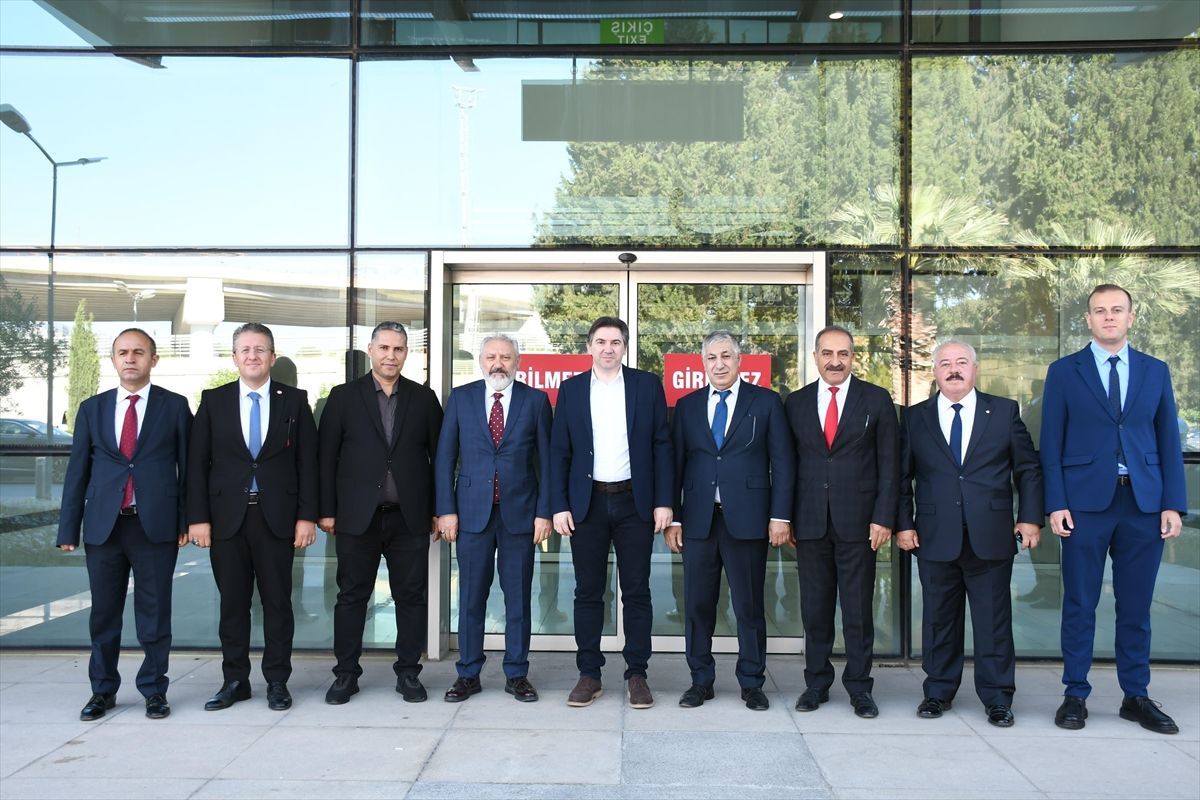İzmir'deki Sera OSB'deki altyapı çalışmaları incelendi
