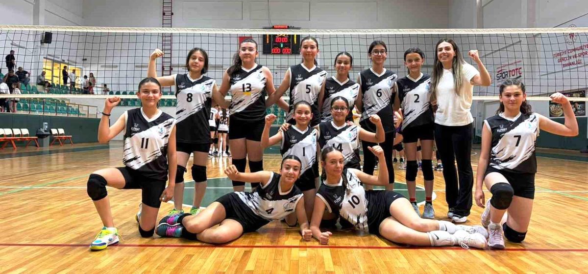Körfez Gençlerbirliği midi kızları namağlup şampiyon oldu