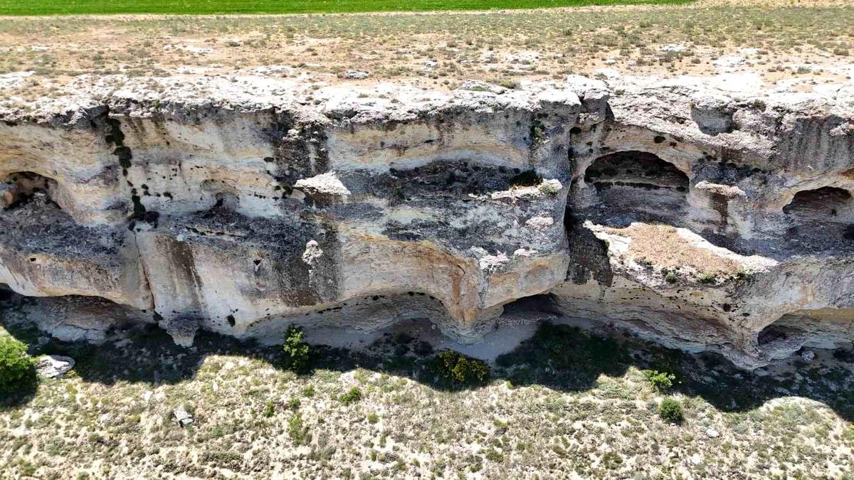 Malatya'da Anadolu'nun en eski resimli mağaralarından biri bulundu