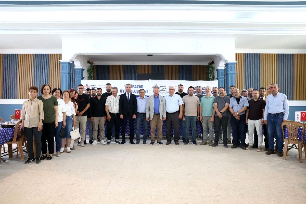 Nazilli Ticaret Odası'nın Yenipazar'da düzenlediği üye buluşmasından genel bir görünüm.