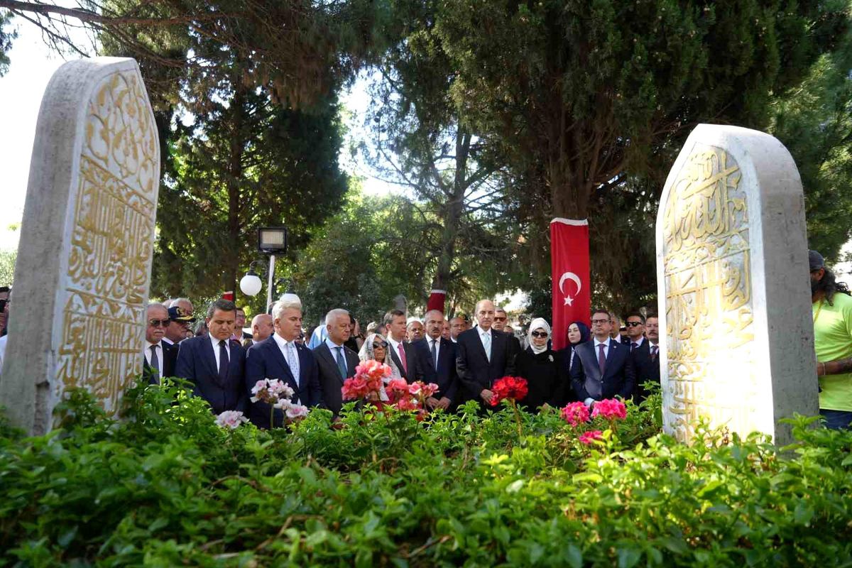 TBMM Başkanı Kurtulmuş Çanakkale'de