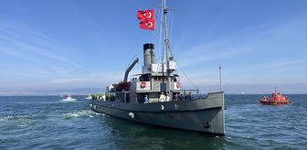TBMM Başkanı Kurtulmuş, Çanakkale'de Nusret Mayın Gemisi'yle boğazı geçti