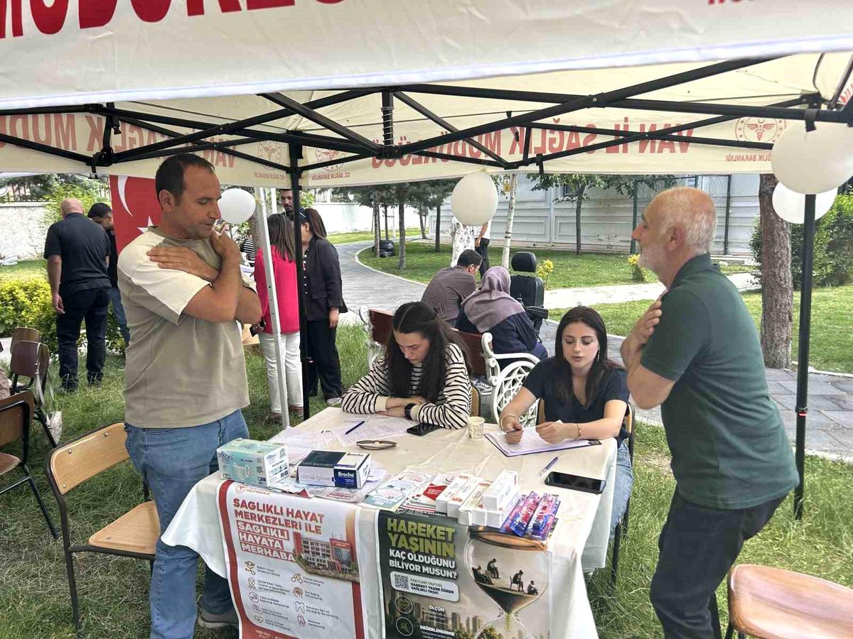 Van'da 'Hareket yaşını öğren, sağlıklı yaşa' kampanyası başlatıldı