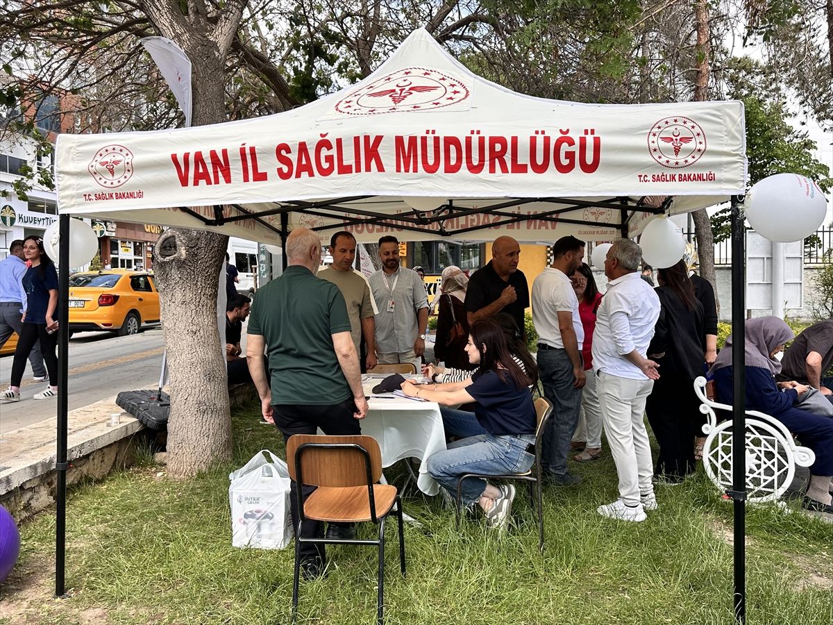 Van'da 'Hareket Yaşını Öğren, Sağlıklı Yaşa' kampanyası başladı