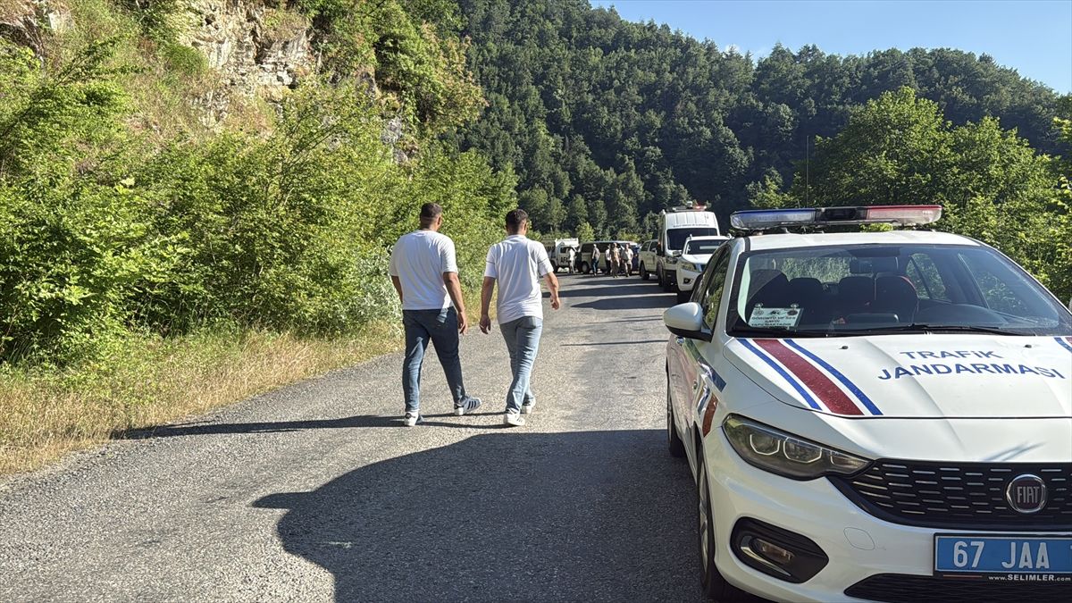 Zonguldak'ta şelaleye giren genç boğuldu