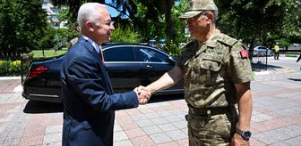 1'inci Ordu Komutanı Orgeneral Ersay, Kırklareli Valisi Turan'ı ziyaret etti