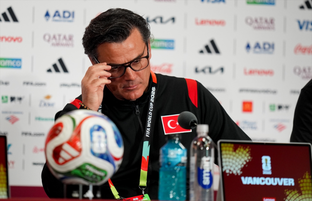 24 yıllık hasret bitiyor: Montella'dan Avustralya maçı öncesi heyecanlı mesajlar 3 24 yillik hasret bitiyor monte 19943392 6183 1 m