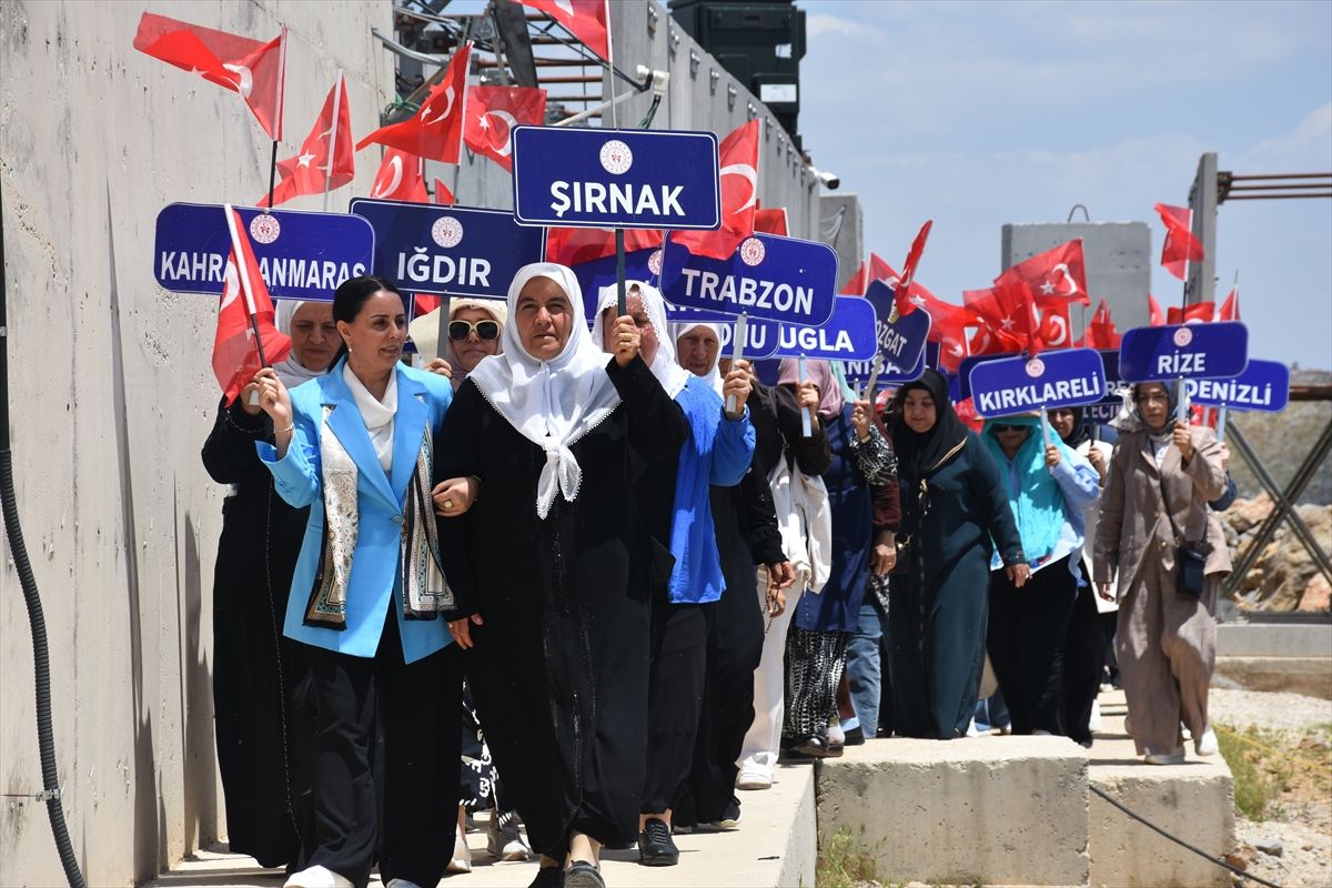 81 il şehit ve gazi ailesi Cudi Dağı'nda 'Terörsüz Türkiye' için buluştu
