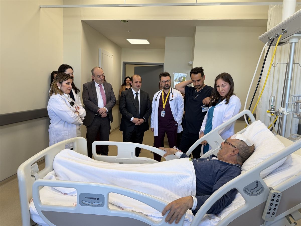 9 yıllık Parkinson hastası ameliyatla sağlığına kavuştu