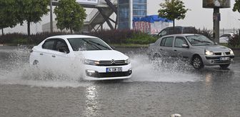 Ankara'da sağanak ve dolu etkili oluyor
