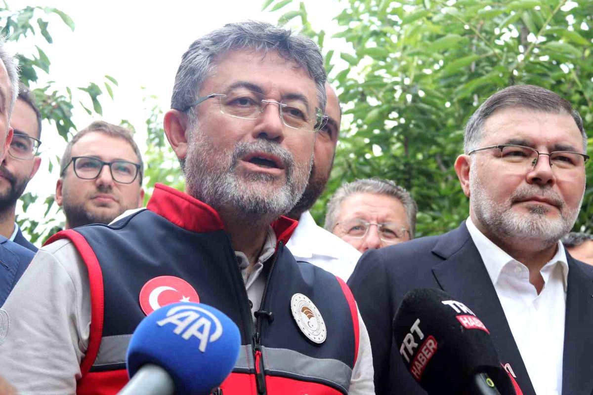 Bakan Yumaklı: '2026 tarımsal desteklerimizi gübre ve mazot artışına göre yeniden güncelleyeceğiz'