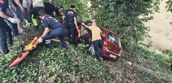 Balıkesir'de otomobilin devrildiği kazada 2 kişi yaralandı