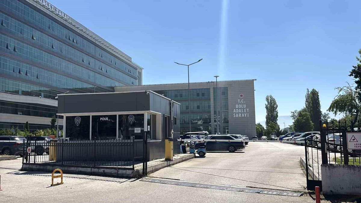 Bolu Adliyesi binası