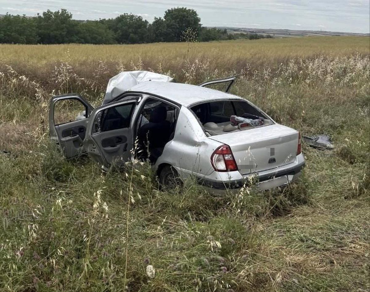 Edirne'de otomobil şarampole çıktı: 4 yaralı