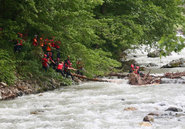 Rescue operation in Fırtına Stream