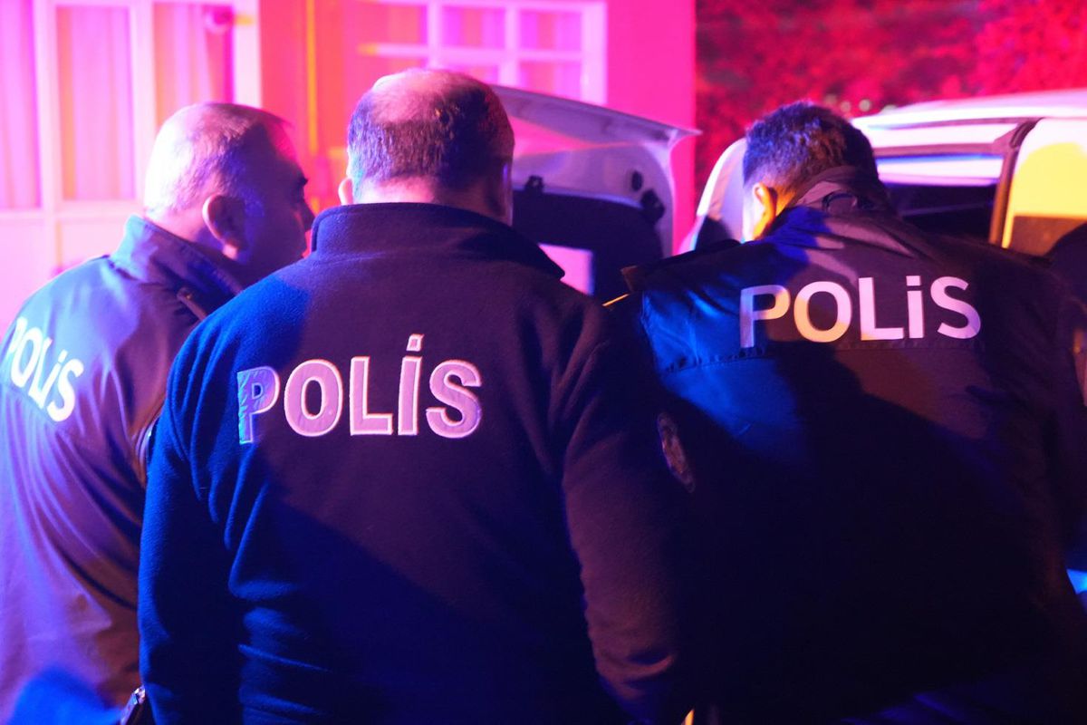 Görme engelli adama kabusu yaşattı: Beni dövüyor, kendi evime almıyor