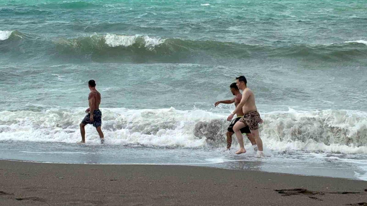 Karadeniz hırçınlaştı