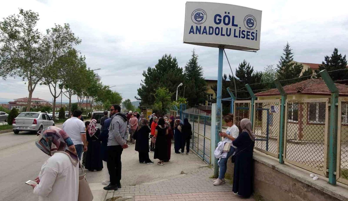 Kastamonu'da öğrencilerin LGS heyecanı başladı