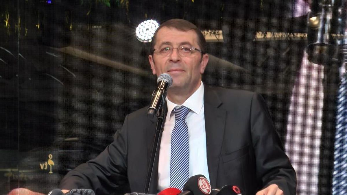 Kayseri Vali Yardımcısı Şenol Esmer hayatını kaybetti