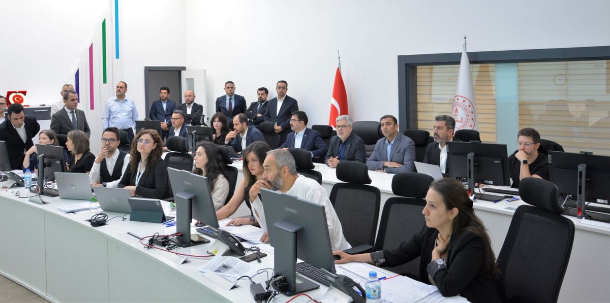 LGS sınavına giren öğrenciler