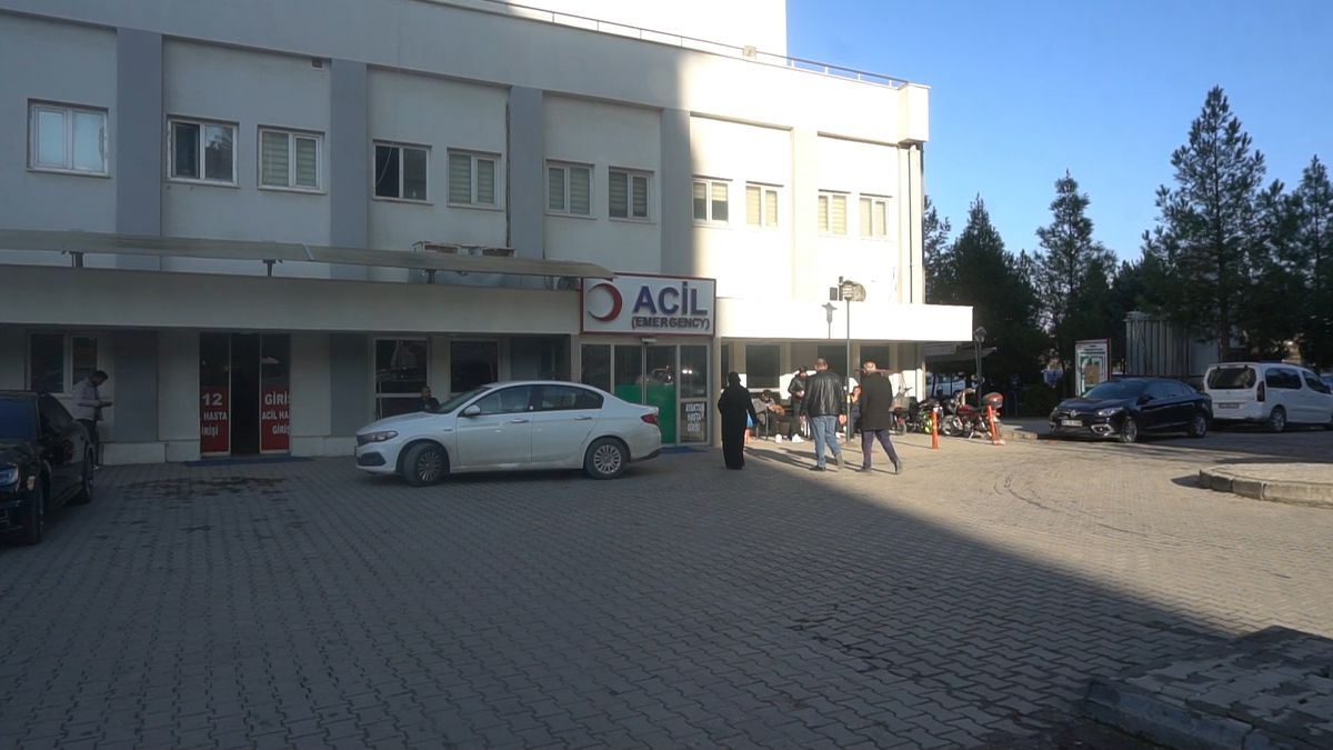 Siirt'te merdivenden düşen 1 yaşındaki bebek hayatını kaybetti.