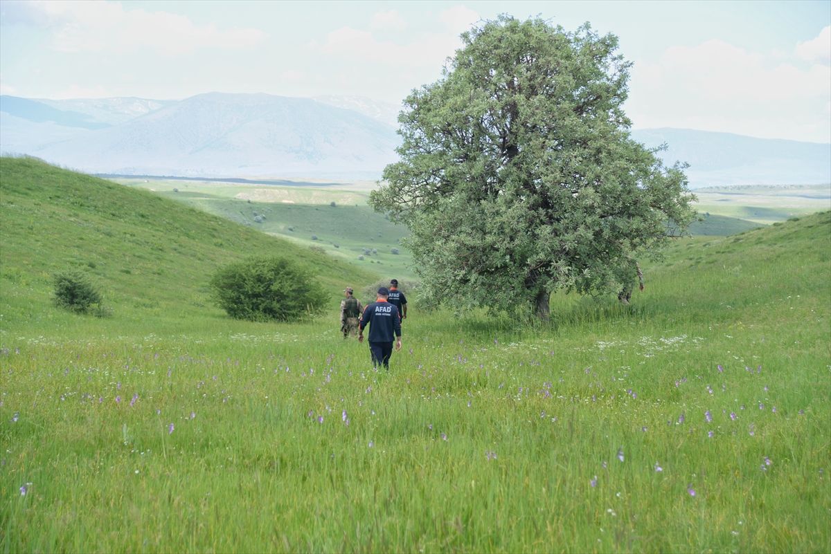 Muş'ta kaybolan çoban Mizgin Balıkçı için arama kurtarma çalışmaları