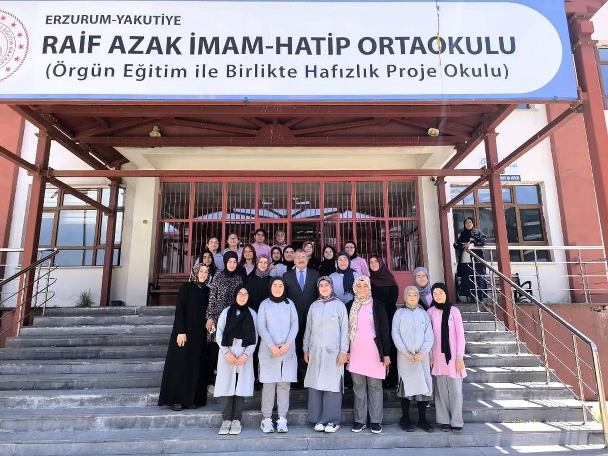 Örgün eğitimle birlikte hafızlık eğitimi