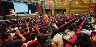 Prof. Dr. İsmail Hakkı Aydın, Van'da okuyucularıyla buluştu