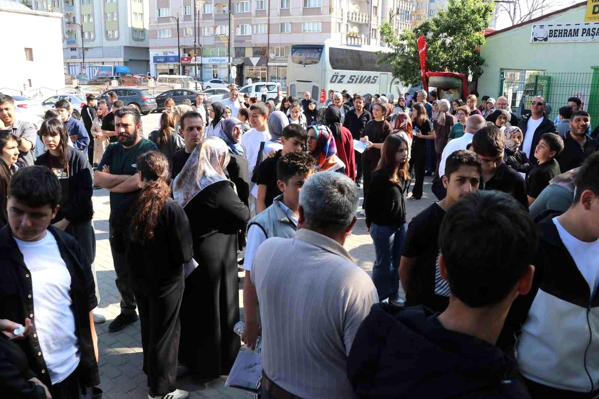 Sivas'ta LGS heyecanı başladı