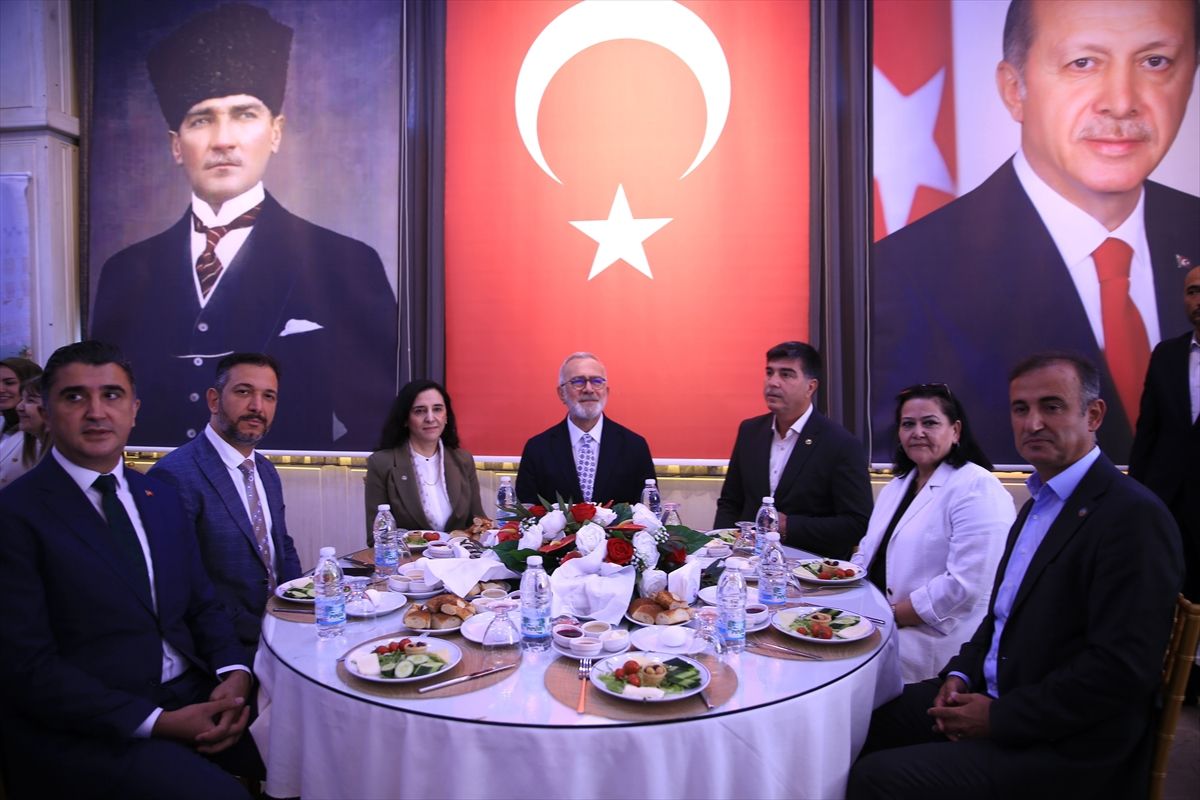 Türkiye Yüzyılı'nın kadroları ahlak ve vicdanla inşa edilecek