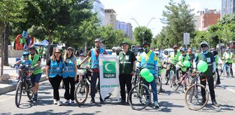 Batman'da Yeşilay'ın organizasyonuyla pedal çevirdiler