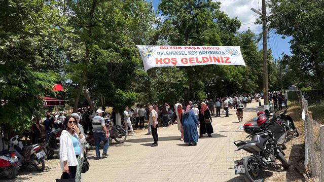 Büyükpaşa köyünde geleneksel köy hayrı düzenlendi