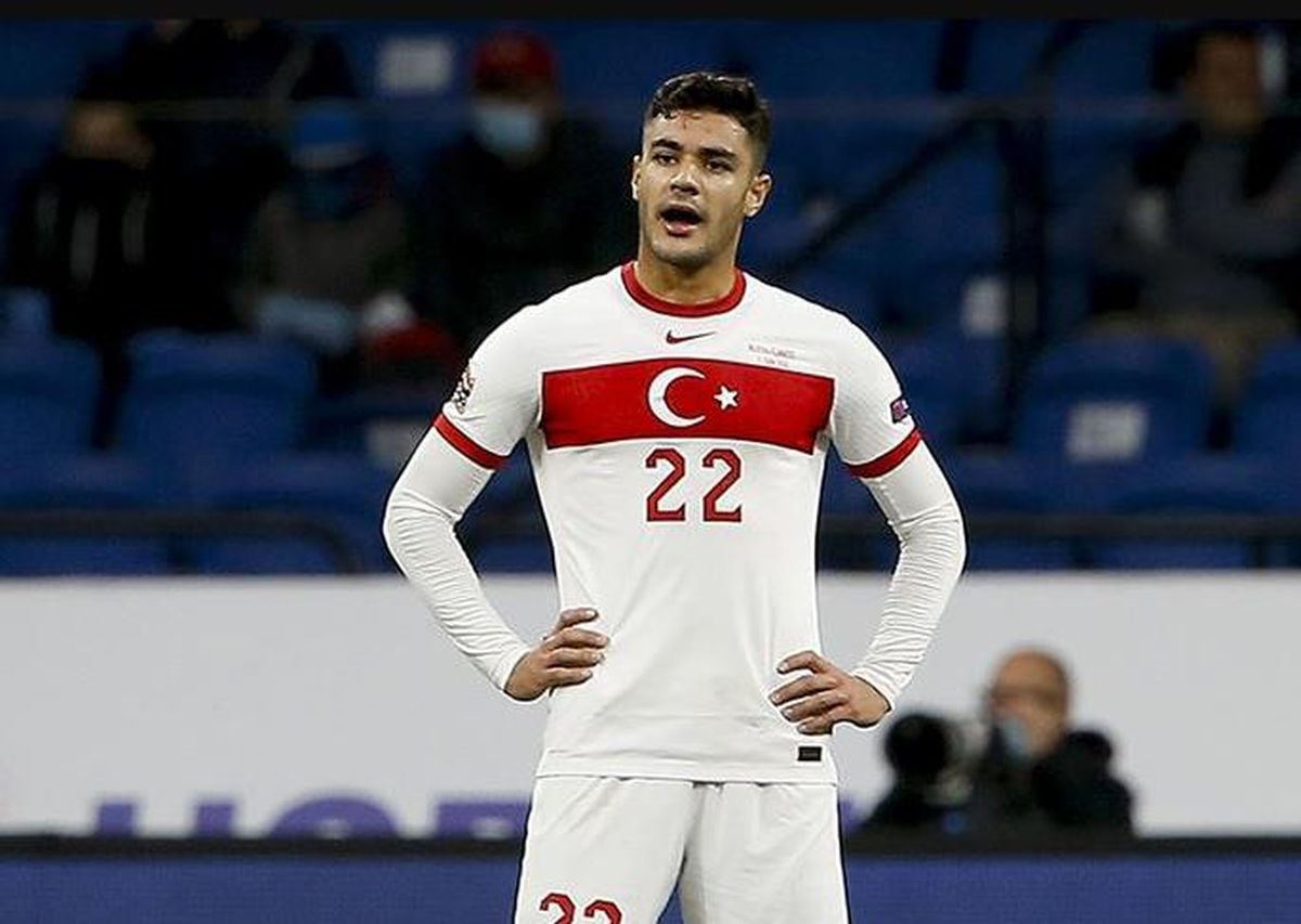 Ozan Kabak kimdir, Ozan Kabak kaç yaşında, aslen nereli, evli mi, bekar mı, çocuğu var mı, Ozan Kabak hangi takımda oynuyor, hangi takımı tutuyor?