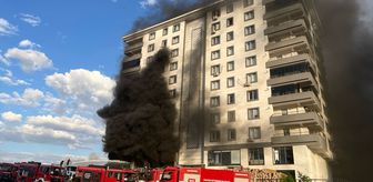 Şanlıurfa'da 10 katlı apartmanda çıkan yangına müdahale ediliyor