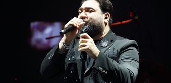 Tekirdağ'da Kiraz Festivali Demet Akalın ve Sakiler konseriyle sona erdi