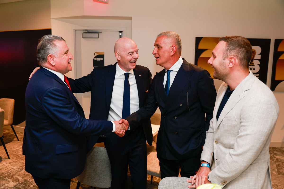 TFF Başkanı Hacıosmanoğlu, Infantino ve Isaac ile görüştü