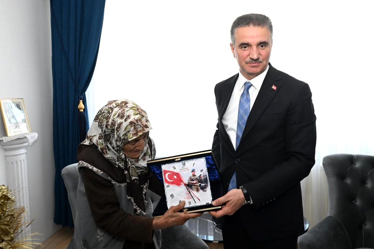 Vali Baruş'tan Şehit Ailesi ve Gazi Ziyareti
