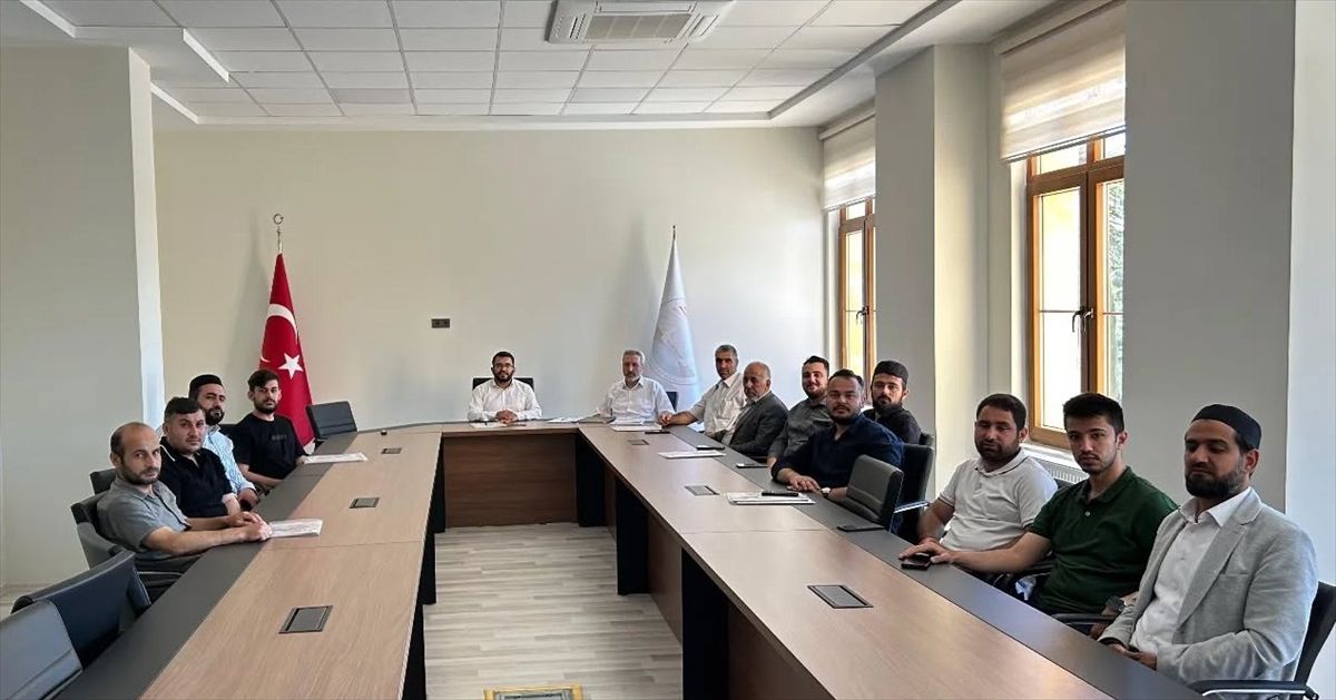 Ağın müftüsü Karakaya için veda programı düzenlendi